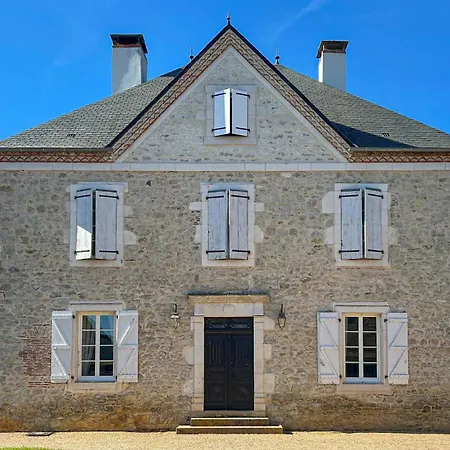 Gorgeous In Tauriac