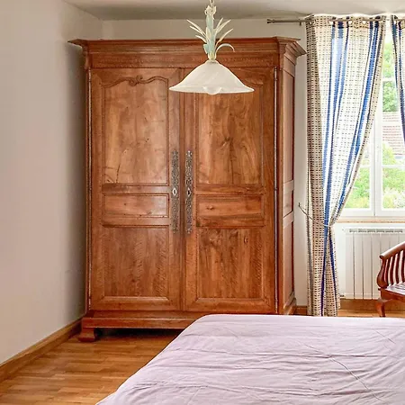 Gorgeous In Tauriac Tauriac (Lot)